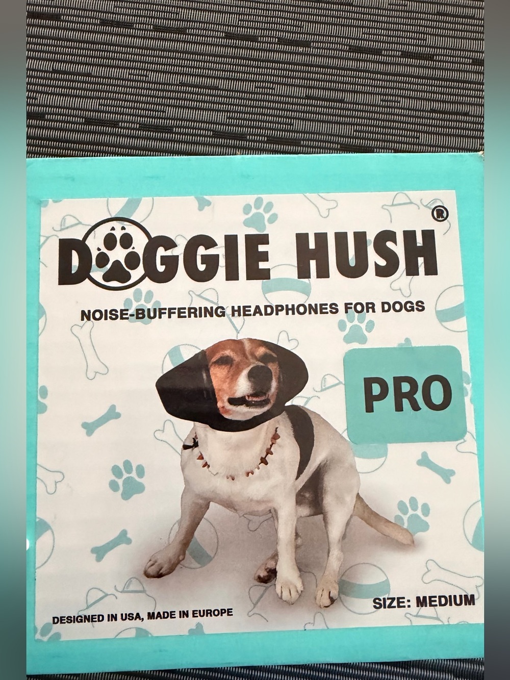 Doggie Hush Pro Noise-Buffering Headphones for Dogs Black Sz M